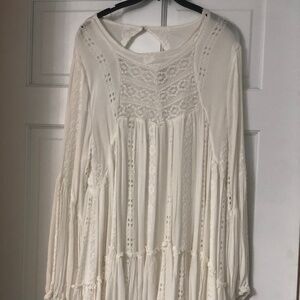 Elegant Cream Lace Dress